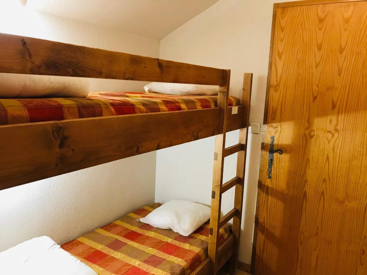 Studio Mansarde Avec Balcon, Piscine Et Parking Souterrain A Samoens - Fr-1-629-92 Εξωτερικό φωτογραφία